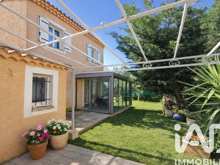 Vente Maison/villa 4 pièces — photo 1