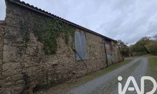 Maison 1 Pièce 124 m² à vendre à Saint-Pierre-des-Échaubrognes (79700)