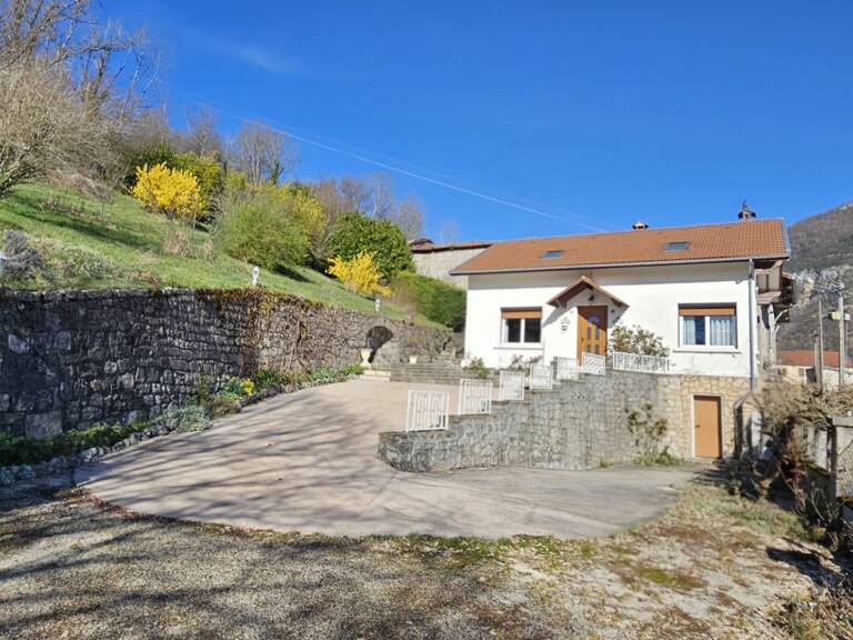 Vente Maison/villa 5 pièces — photo 1