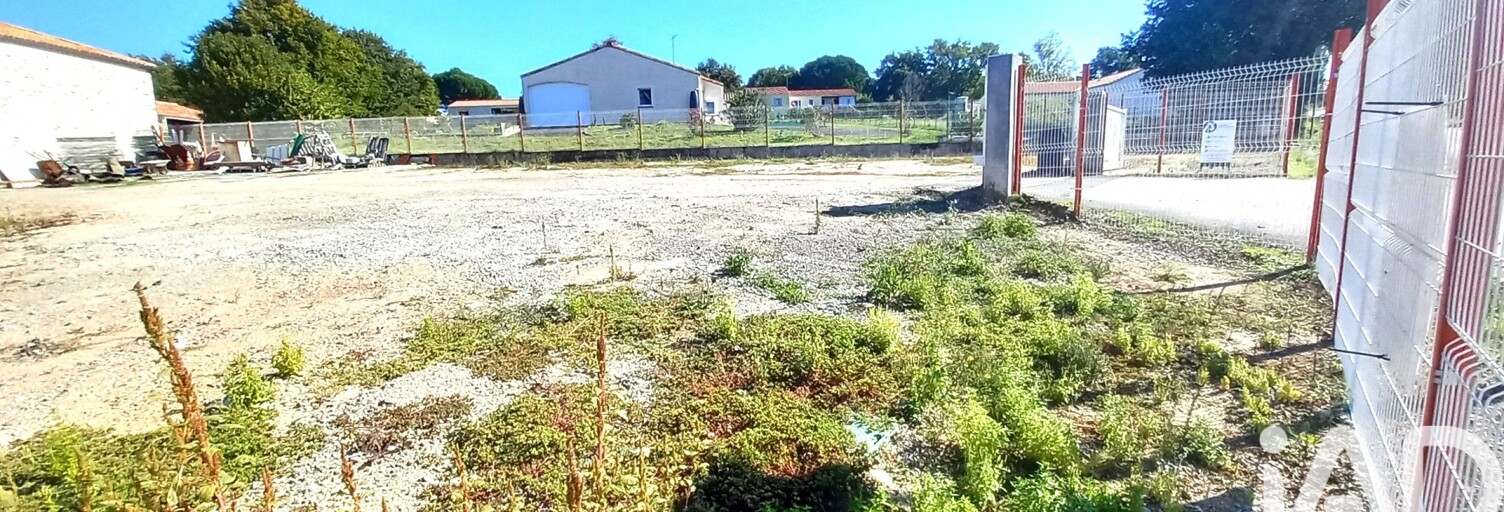Terrain  598 m² à vendre à Poiroux (85440)