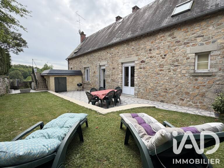 Vente Maison/villa 6 pièces — photo 1