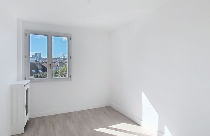 Vente Appartement 3 pièces — photo 2