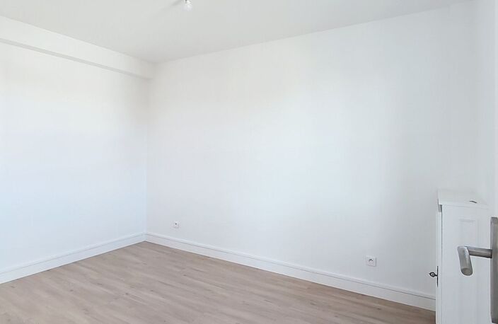 Vente Appartement 3 pièces — photo 3