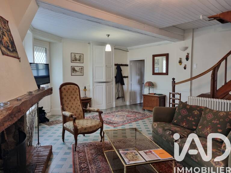 Vente Maison/villa 7 pièces — photo 1