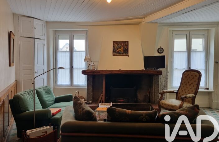 Vente Maison/villa 7 pièces — photo 2