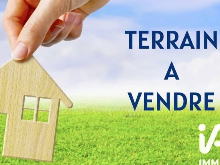Vente Terrain à bâtir 4 100 m&sup2; — photo 1