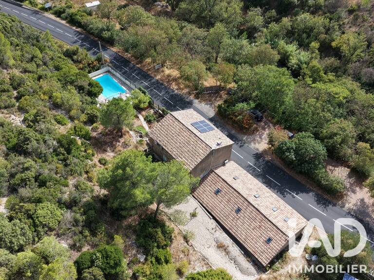 Vente Maison/villa 9 pièces — photo 1
