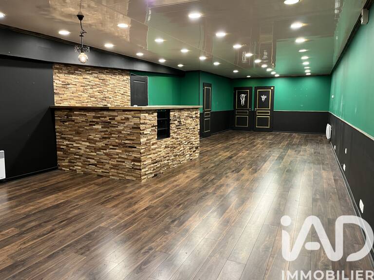 Vente Boutique/Local commercial 252 m&sup2; — photo 1
