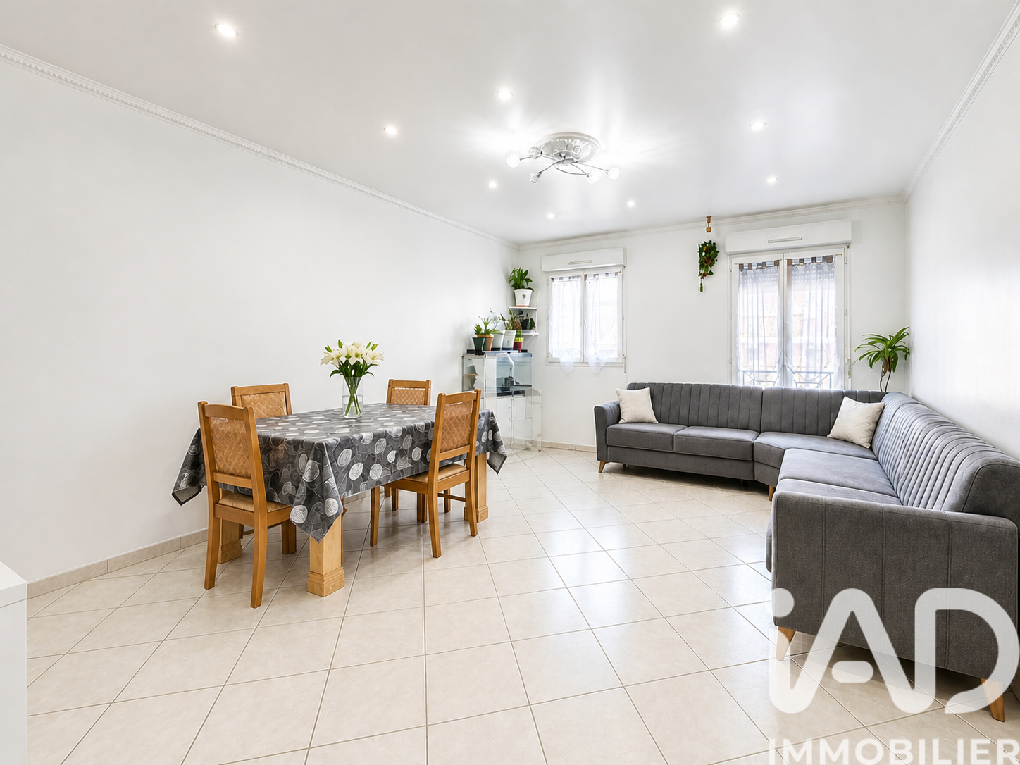 Vente Appartement 5 pièces - Photo 2