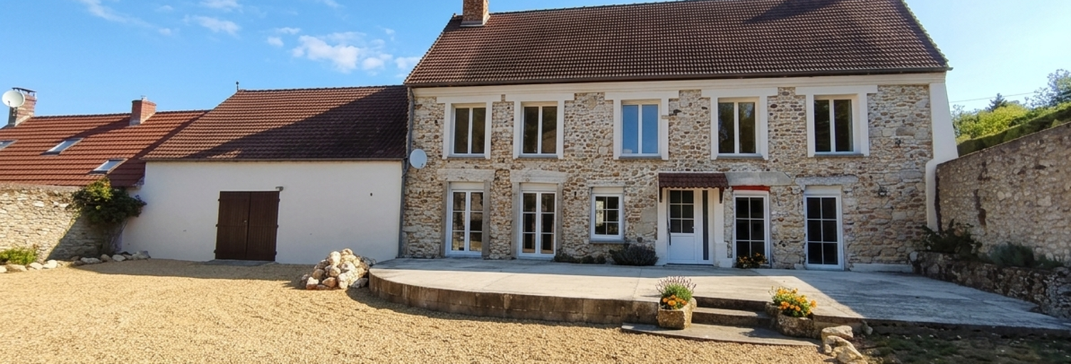 Maison 8 Pièces 278 m² à vendre à Coulonges-Cohan (02130)