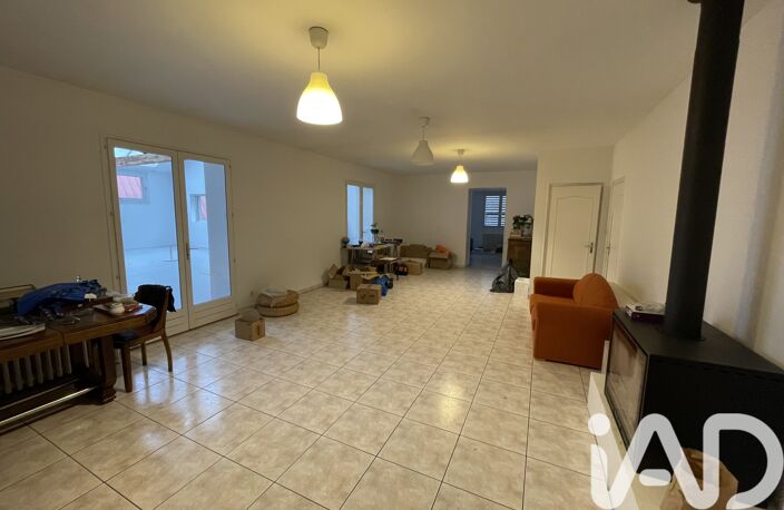 Vente Maison/villa 7 pièces — photo 2