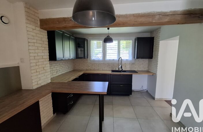 Vente Maison/villa 5 pièces — photo 2