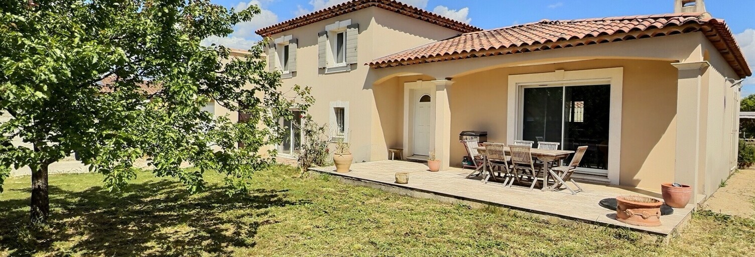 Maison 5 Pièces 135 m² à vendre à Saint-Martin-de-Crau (13310)