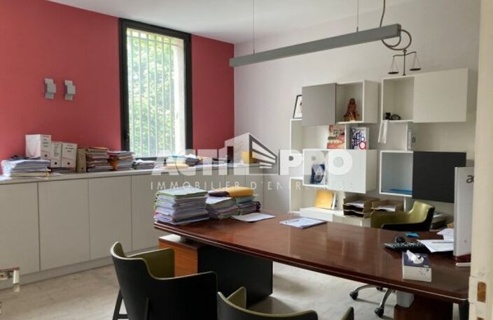 Bureaux à louer — photo 2