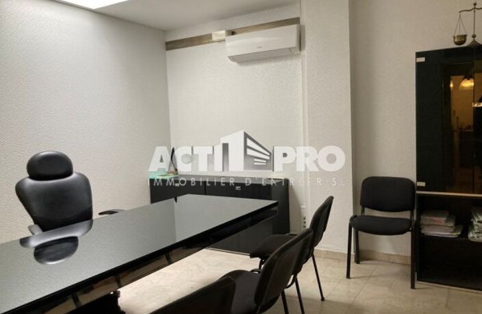 Bureaux à louer — photo 4