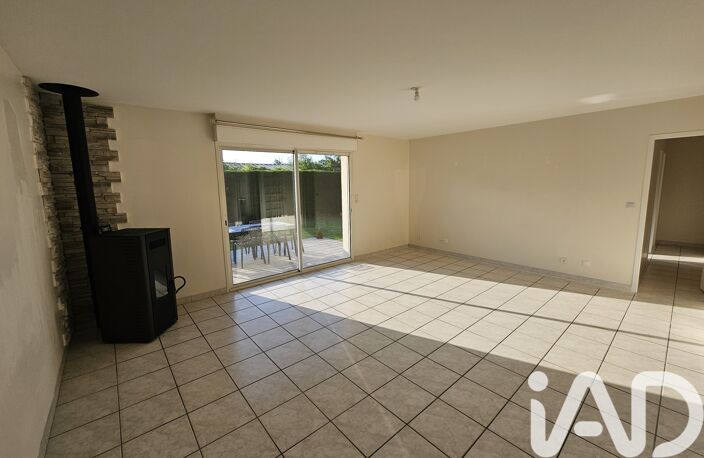 Vente Maison/villa 4 pièces — photo 2