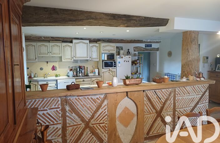 Vente Maison/villa 8 pièces — photo 3
