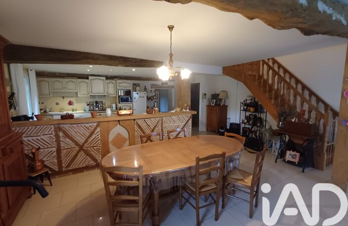 Vente Maison/villa 8 pièces — photo 4