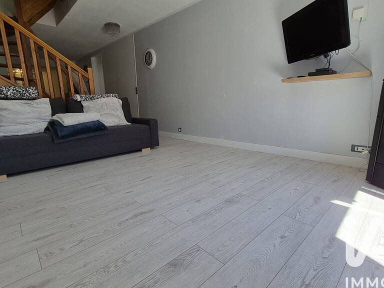 Vente Triplex 4 pièces — photo 1