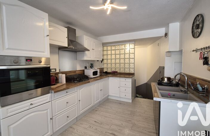 Vente Triplex 4 pièces — photo 2