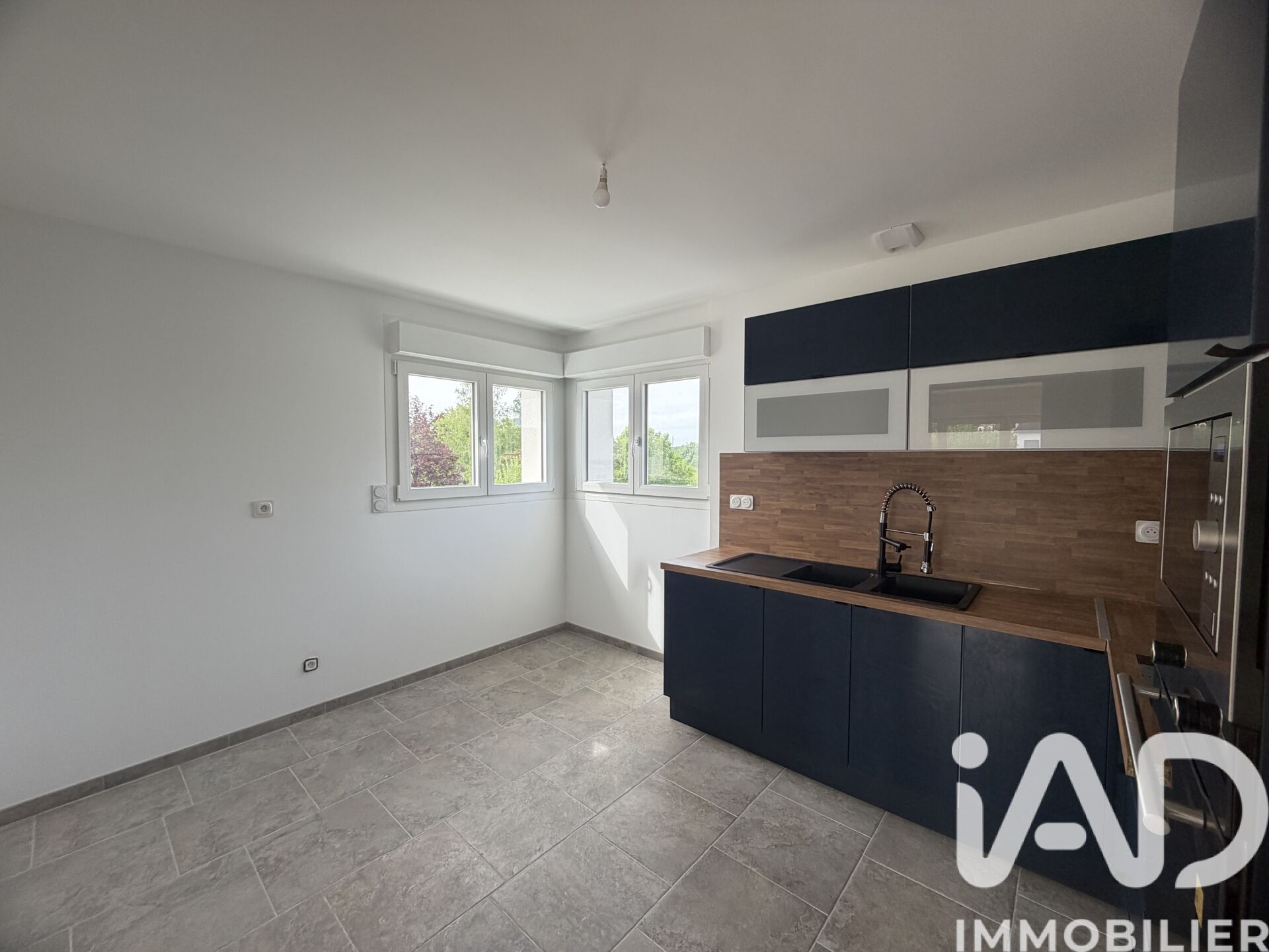 Location Maison/villa 4 pièces - Photo 4