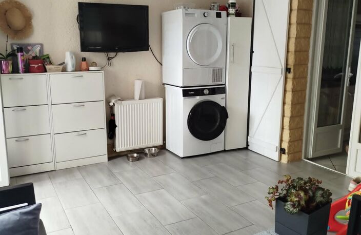 Vente Maison/villa 6 pièces — photo 2