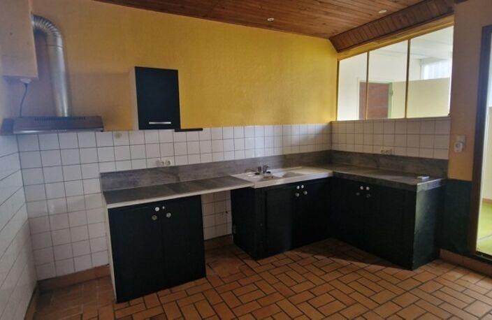 Vente maison 4 pièces 152 m² Montignac-Toupinerie (47350) — photo 2