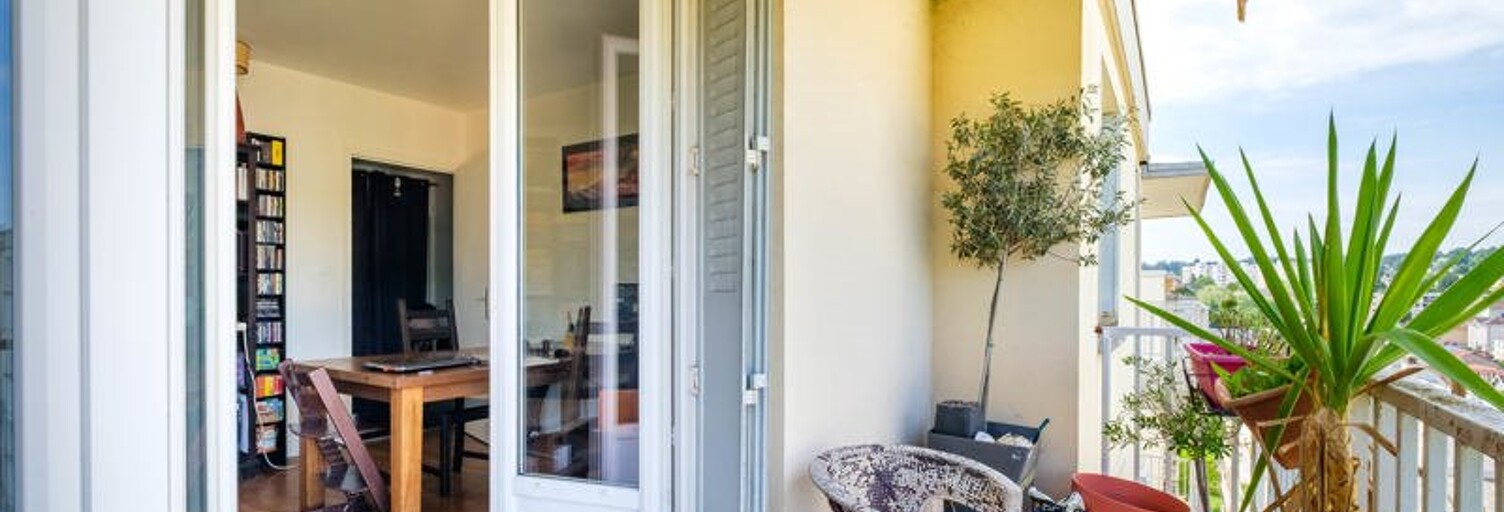 Appartement 4 Pièces 78 m² à vendre à Oullins-Pierre-Bénite (69600)