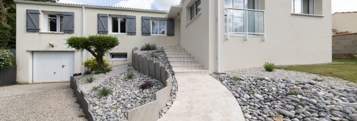 Maison 6 Pièces 168 m² à vendre à Aubigny-Les Clouzeaux (85430)