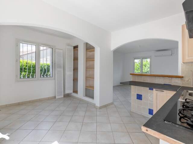 Villa de 4 pièces principales — photo du bien