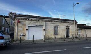 Immeuble   m² à vendre à La Brède (33650)