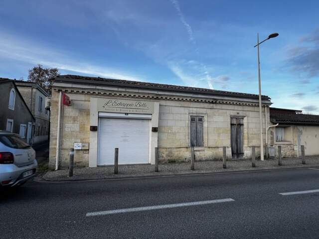 Immeuble à La Brède — photo du bien