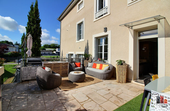 Appartement duplex T3 de 100m2 utile dont 71m2 carrez — photo 4