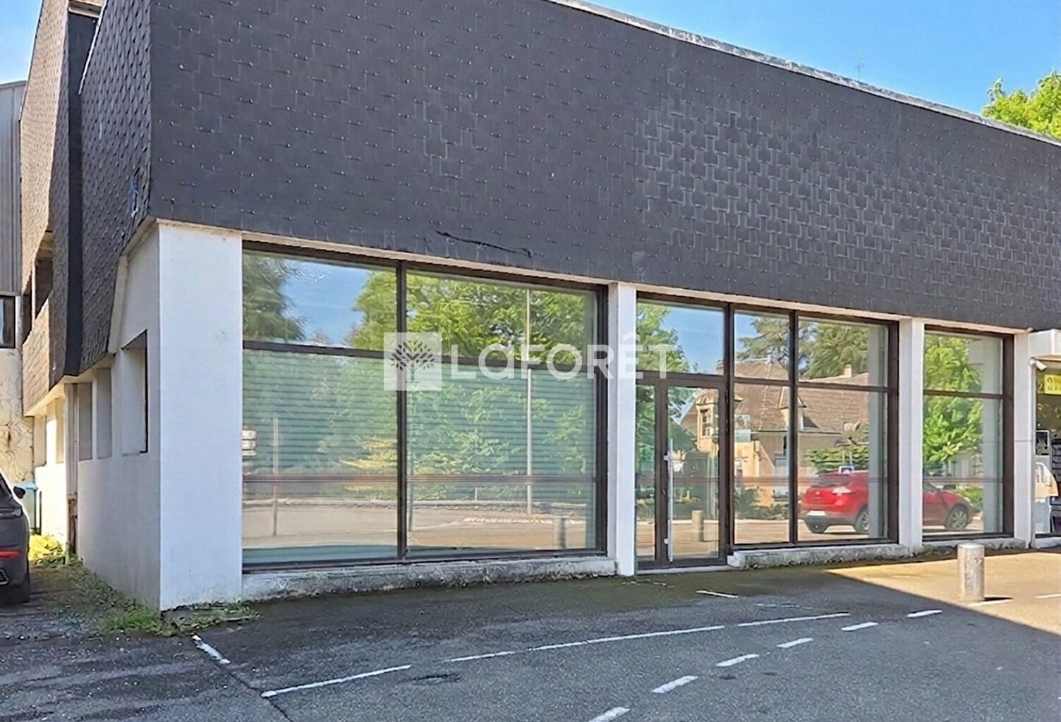 Local professionnel Orthez 186m² — photo 1