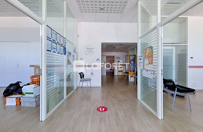 Local professionnel Orthez 186m² — photo 3