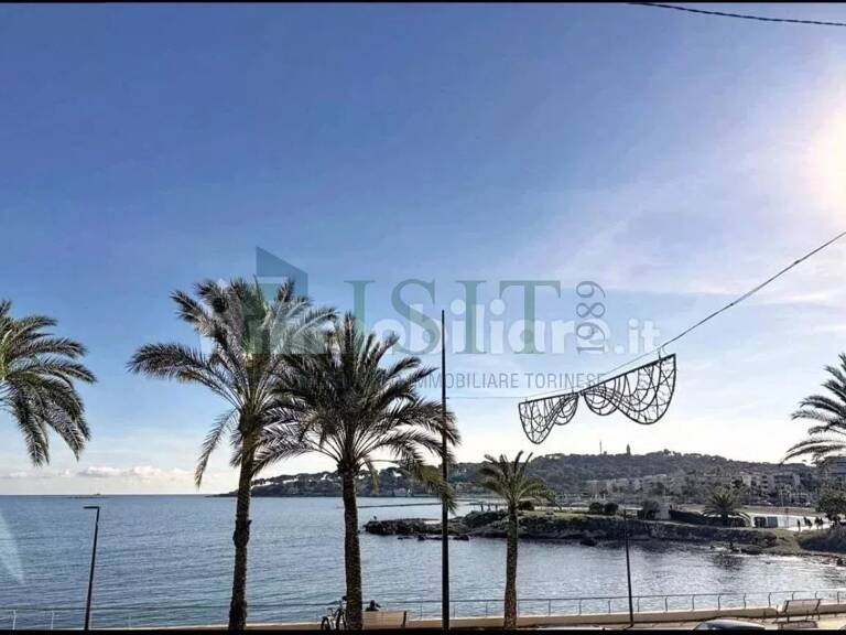Antibes-  Ilette Appartement 3 pièces — photo 1