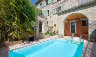 Maison 10 Pièces 367 m² à vendre à Dauphin (04300)