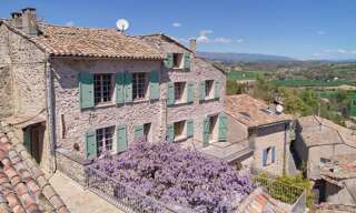 Maison 10 Pièces 367 m² à vendre à Dauphin (04300)