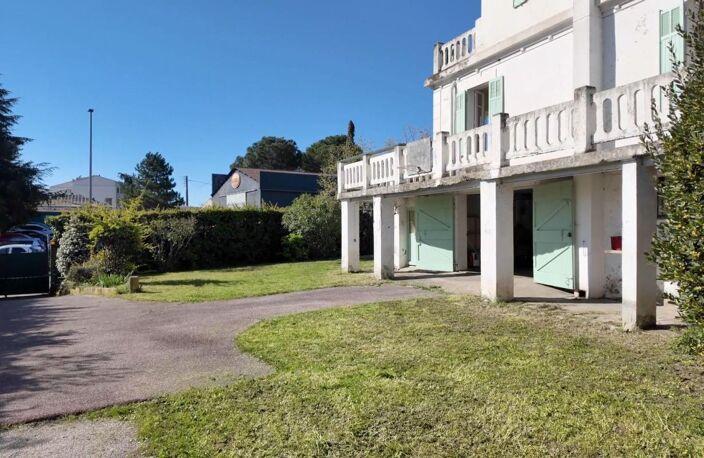 MANOSQUE Opportunité rare – Maison à fort potentiel tertiaire – Entrée de ville — photo 2