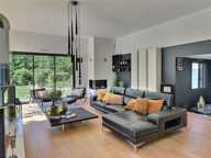 ORVAULT « La Forêt » — Villa d'architecte contemporaine en plain-pied total (197 m²) & piscine chauffée — photo 4