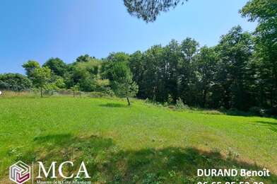 Terrain  44000 €
