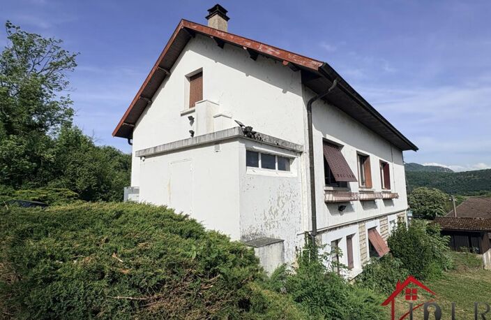 Bel ensemble immobilier locatif SITUE DANS UN SECTEUR A FORT — photo 2