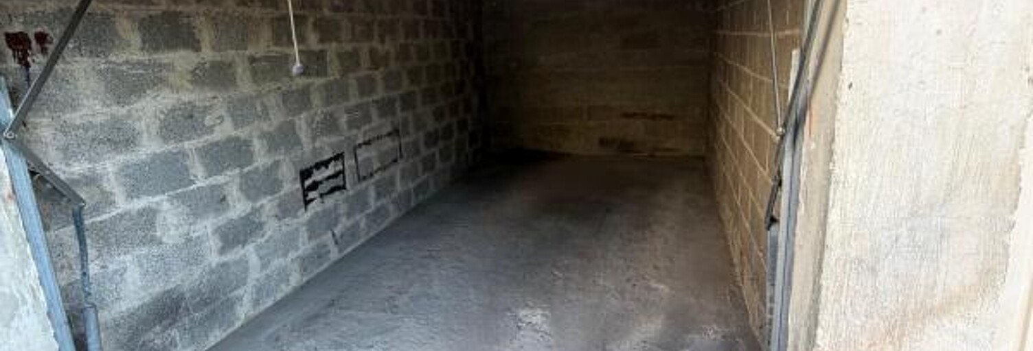Garage  15 m² à louer à Romans-sur-Isère (26100)