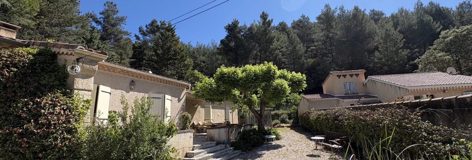 Maison 5 Pièces 144 m² à louer à Jouques (13490)