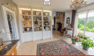 Maison 8 Pièces 290 m² à vendre à Plouédern (29800)