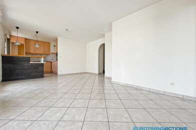 Appartement 3 pièces 900 €