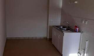 Maison 3 Pièces 78 m² à louer à Sainte-Catherine-de-Fierbois (37800)