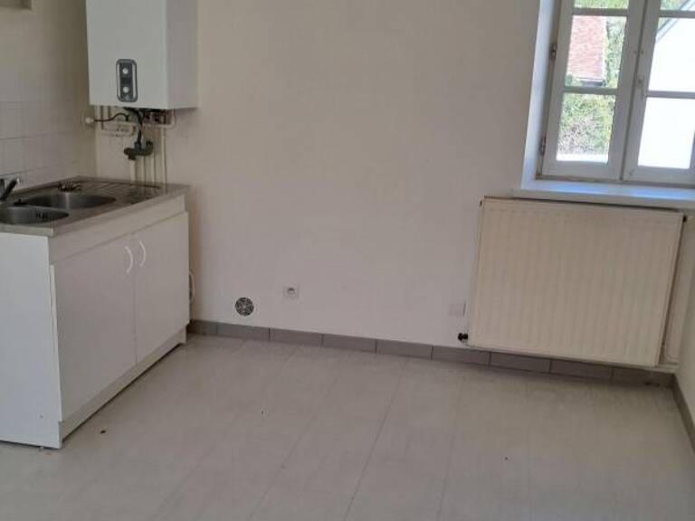 Maison 3 pièces NOUANS LES FONTAINES — photo 1
