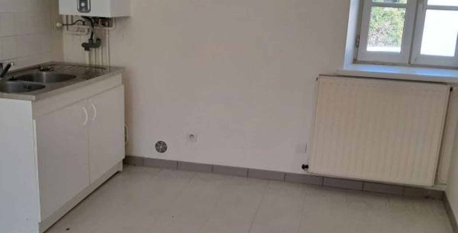 Maison 3 pièces NOUANS LES FONTAINES — photo 1