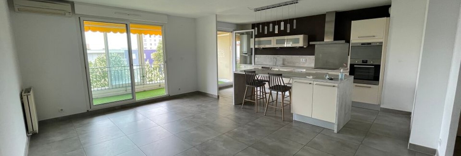 Appartement 4 Pièces 92 m² à louer à Nîmes (30000)